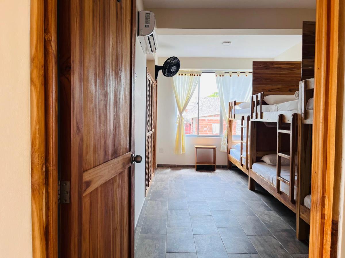 Merakai Hostel Rincon Del Mar エクステリア 写真