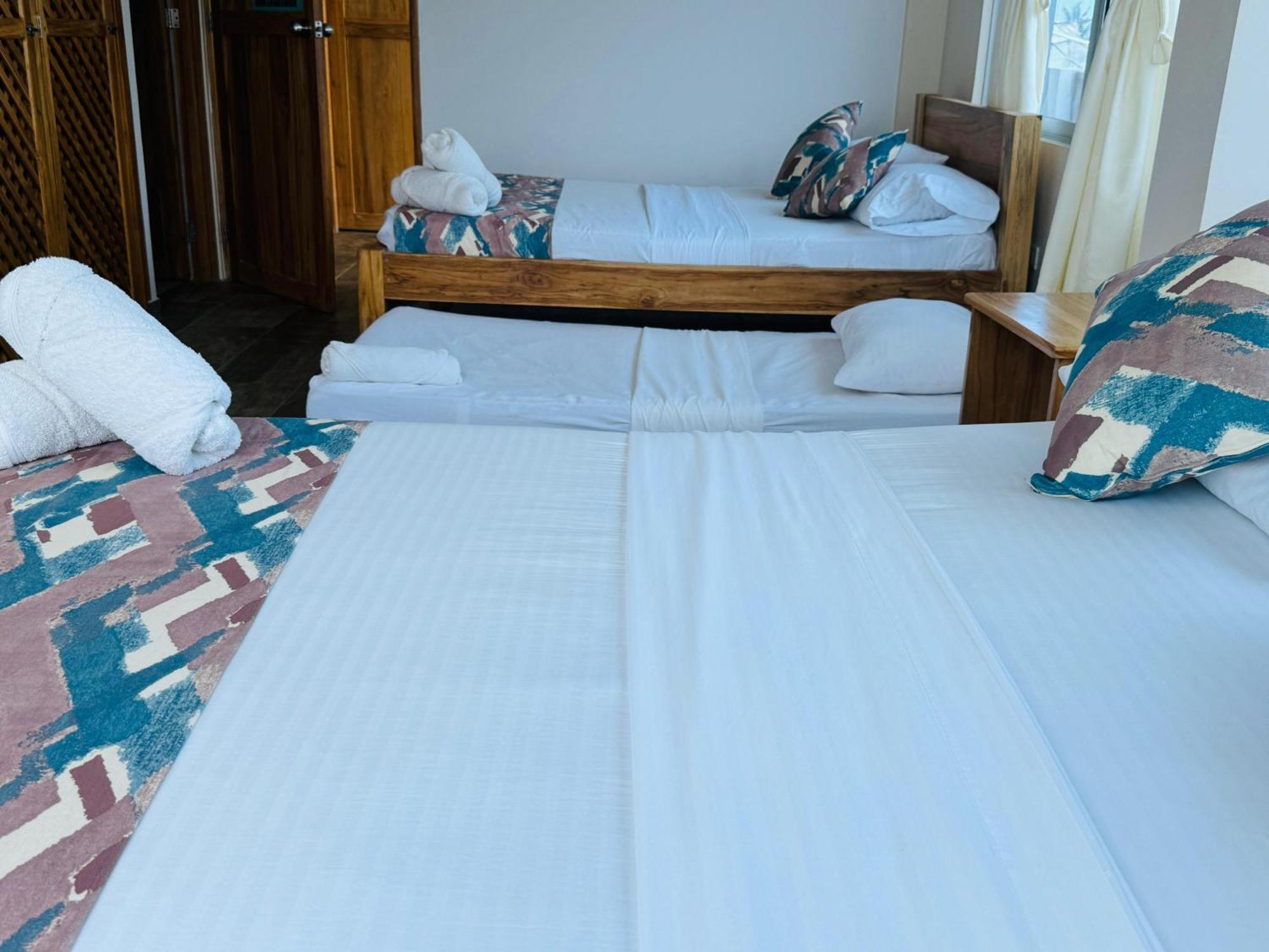 Merakai Hostel Rincon Del Mar エクステリア 写真