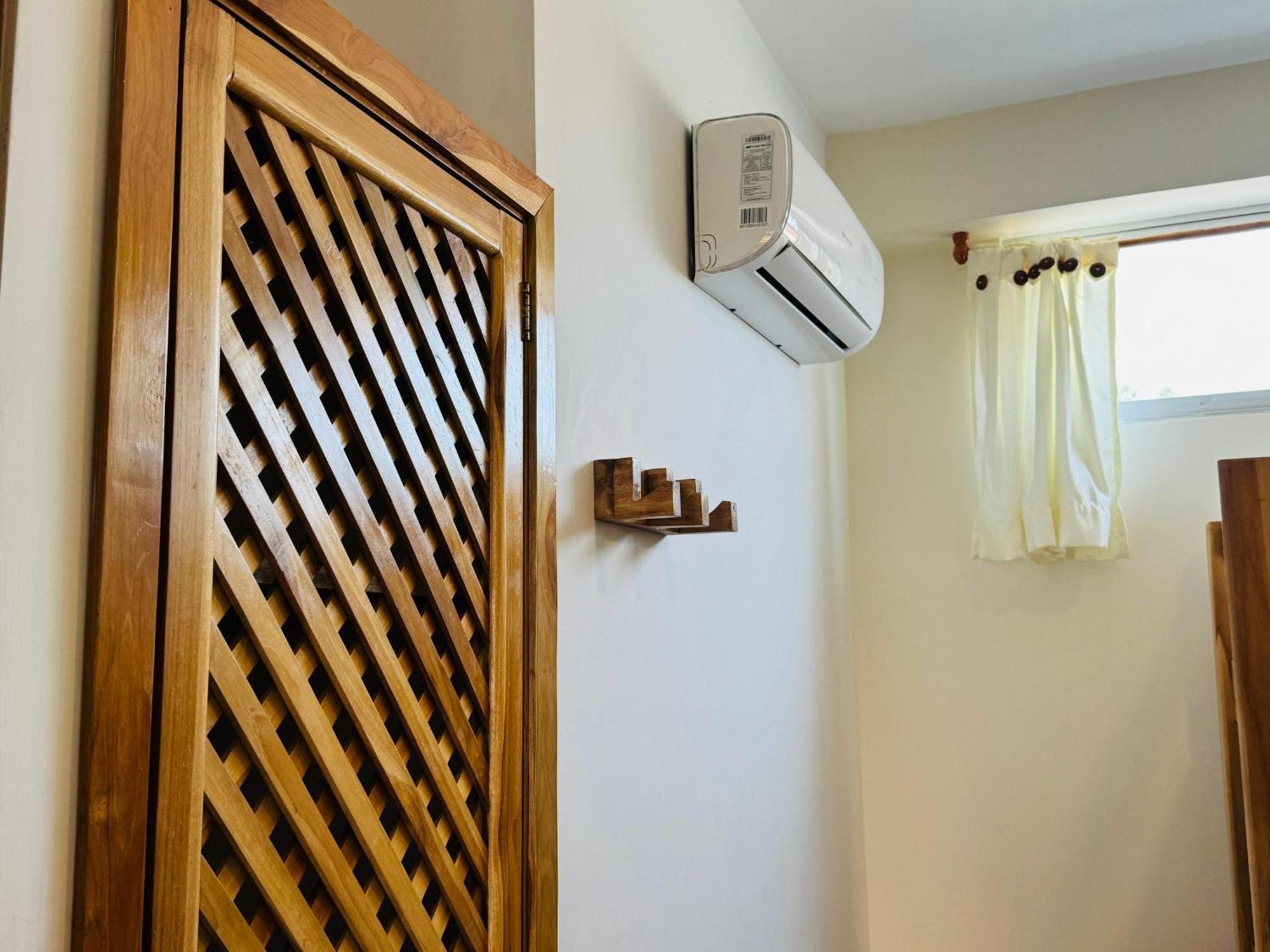 Merakai Hostel Rincon Del Mar エクステリア 写真
